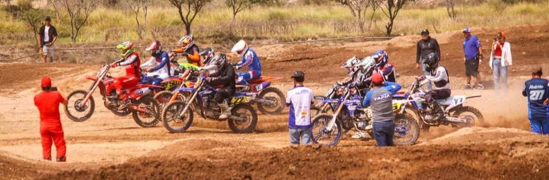 RECIBE PARQUE TANGAMANGA CAMPEONATO DE MOTOCROSS