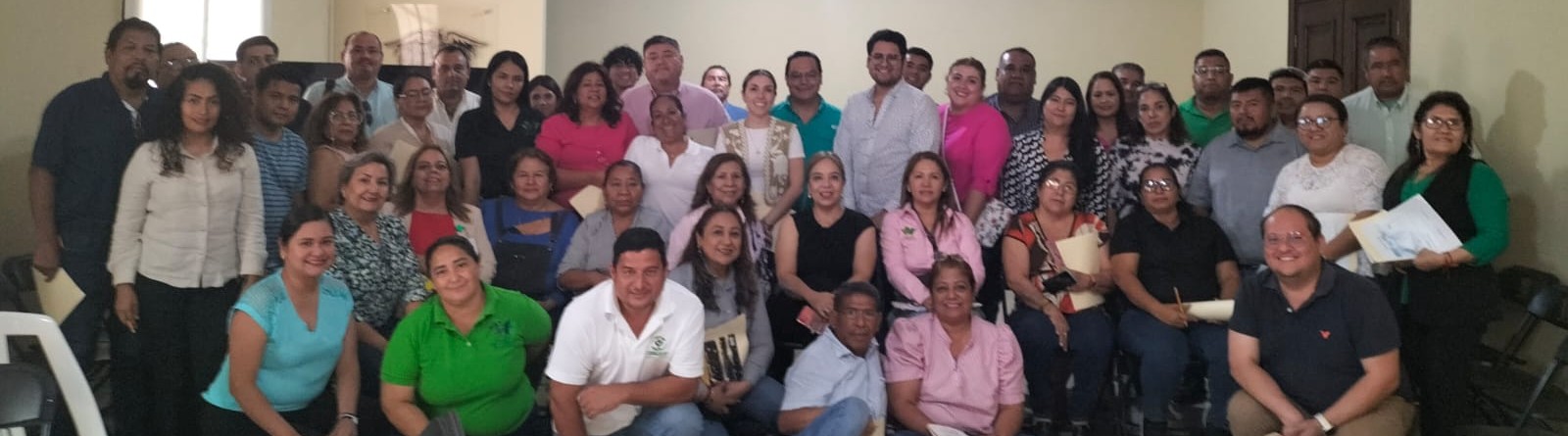 CAPACITAN A PERSONAL DEL AYUNTAMIENTO EN MANEJO DE CONFLICTOS